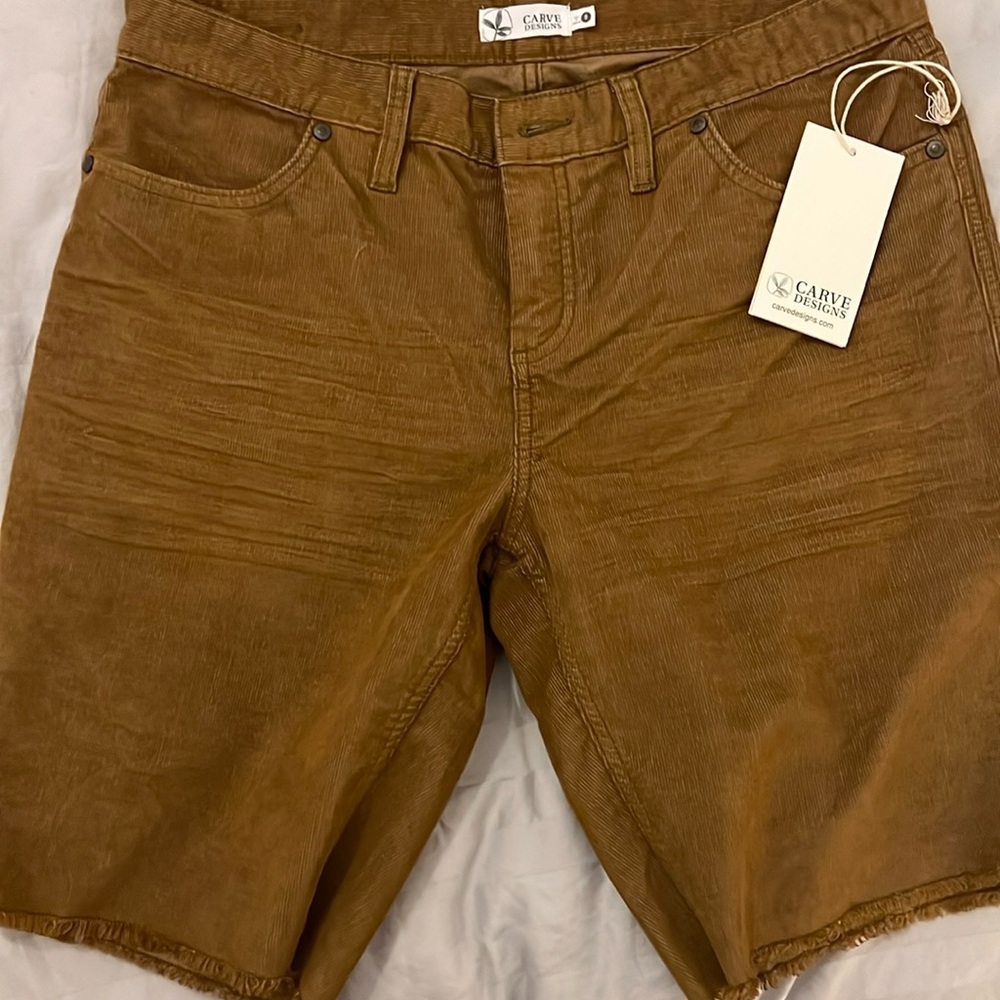 NWT Carve Oahu short 10” inseam. Cocoa color. size 8